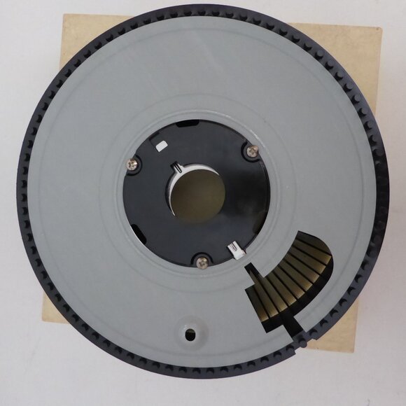 VINTAGE KODAK SLIDE TRAY CAROUSEL IN BOX HOLDS 80 SLIDES USED - Picture 4 of 9